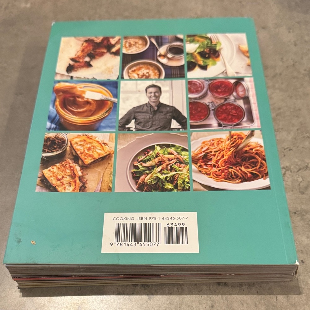 Ultimate Slow Cooker Cookbook - Picture 2 of 3